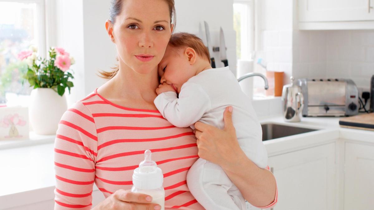 Sữa mẹ có phải là “siêu thực phẩm” cho trẻ sơ sinh?