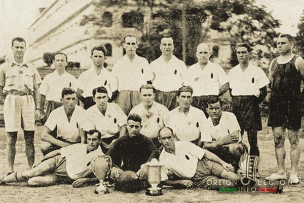 Bóng đá: Môn thể thao quốc dân