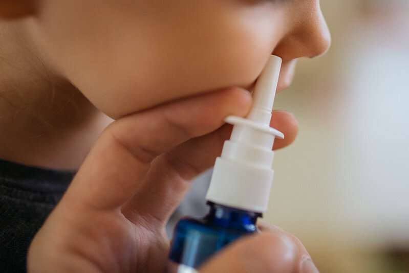Loại thuốc xịt mũi đơn giản giúp trẻ bớt khó thở