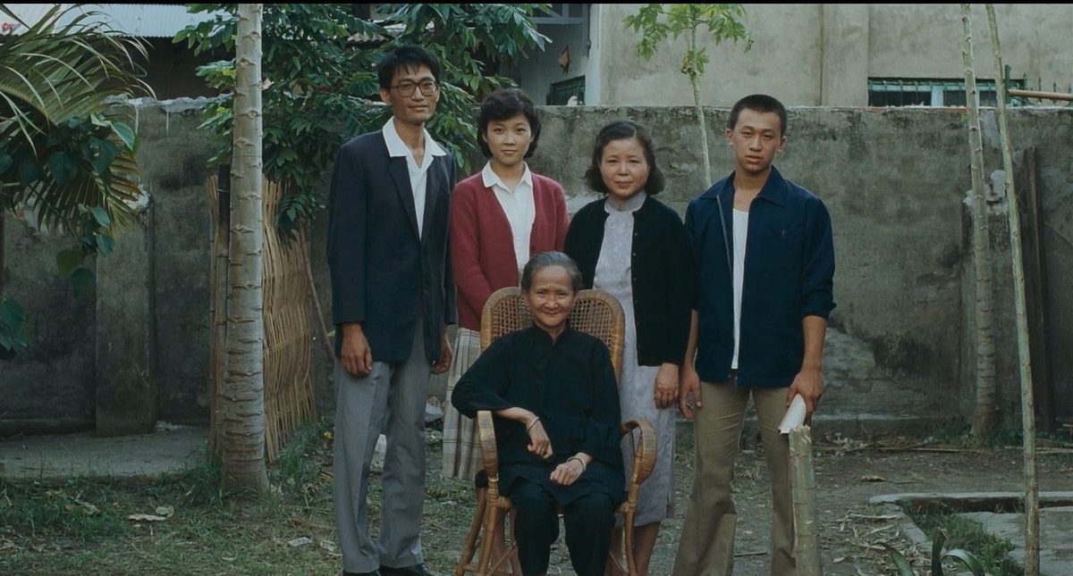 “Đồng niên vãng sự”: Căn tính tác giả qua ngôn ngữ điện ảnh