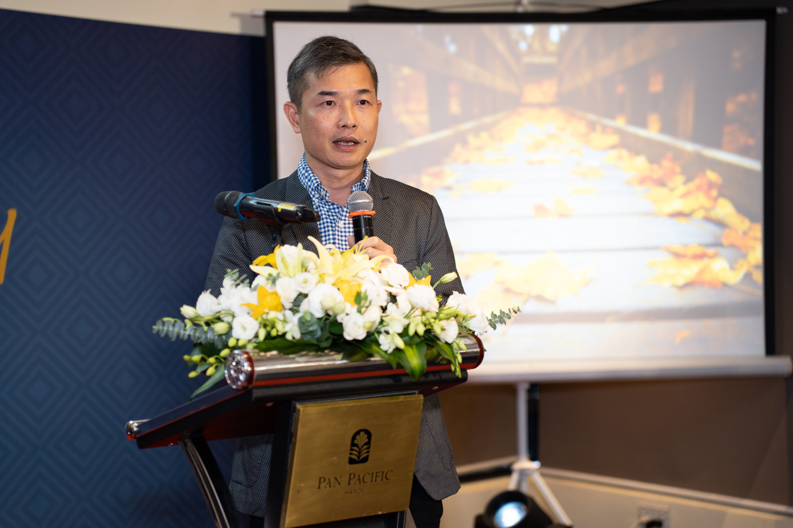 10 năm Viện nghiên cứu và phát triển Mekong: Dõi theo từng thay đổi của xã hội