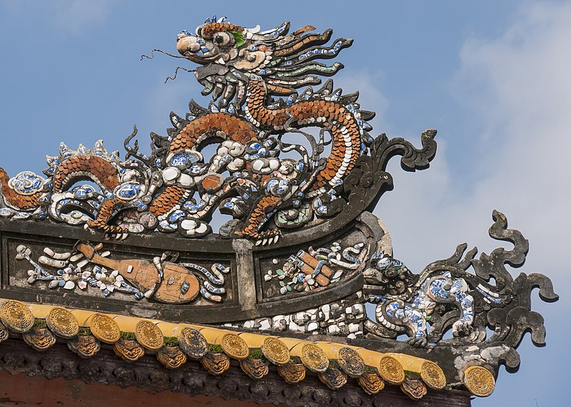 Đi tìm Việt Nam giữa các thế giới