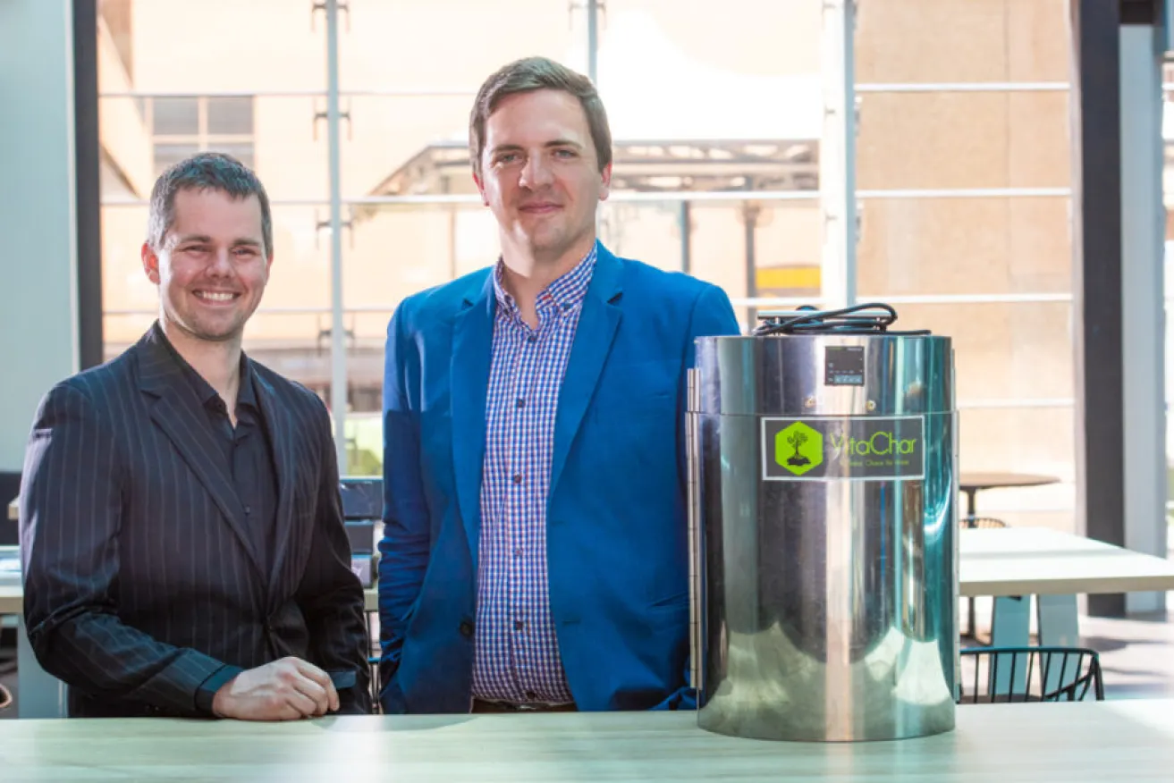 Biến rác thành than hoạt tính