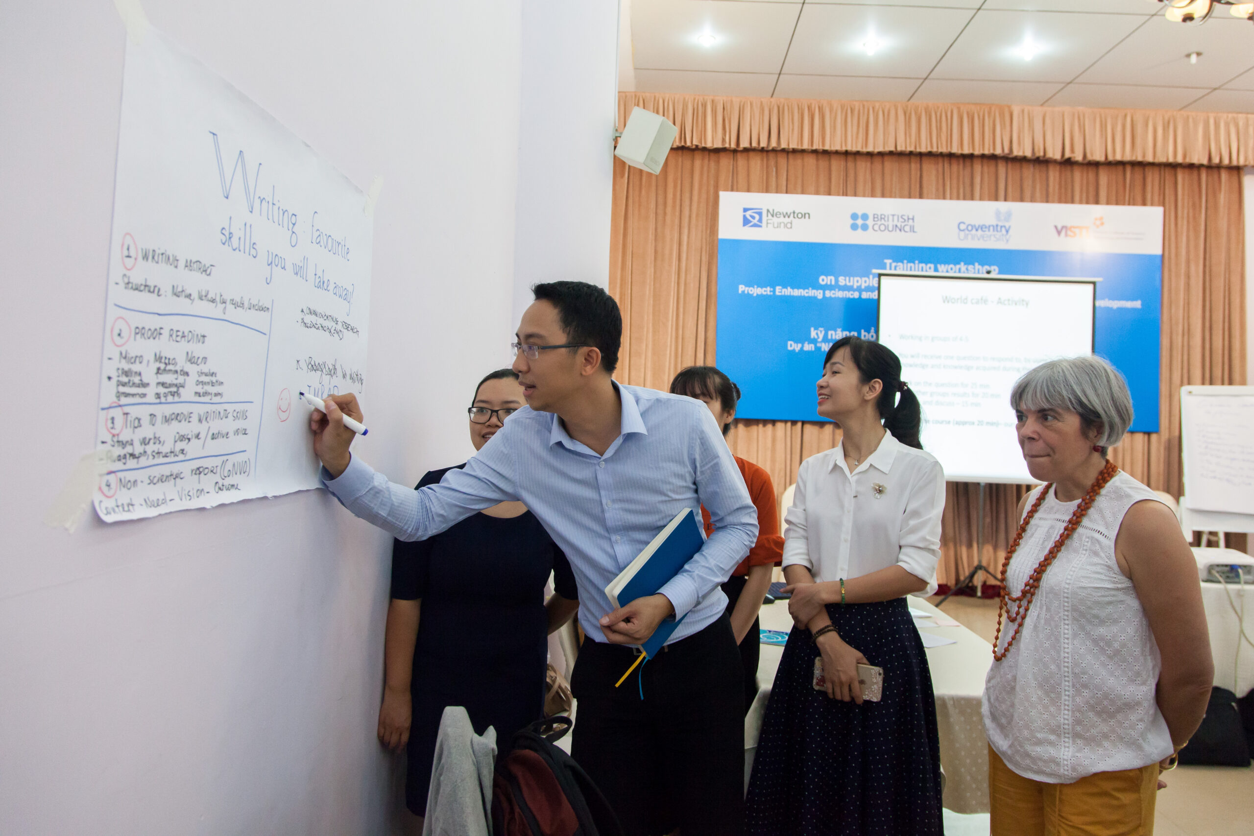 Anh hỗ trợ các nhà khoa học Việt Nam thương mại hóa kết quả nghiên cứu