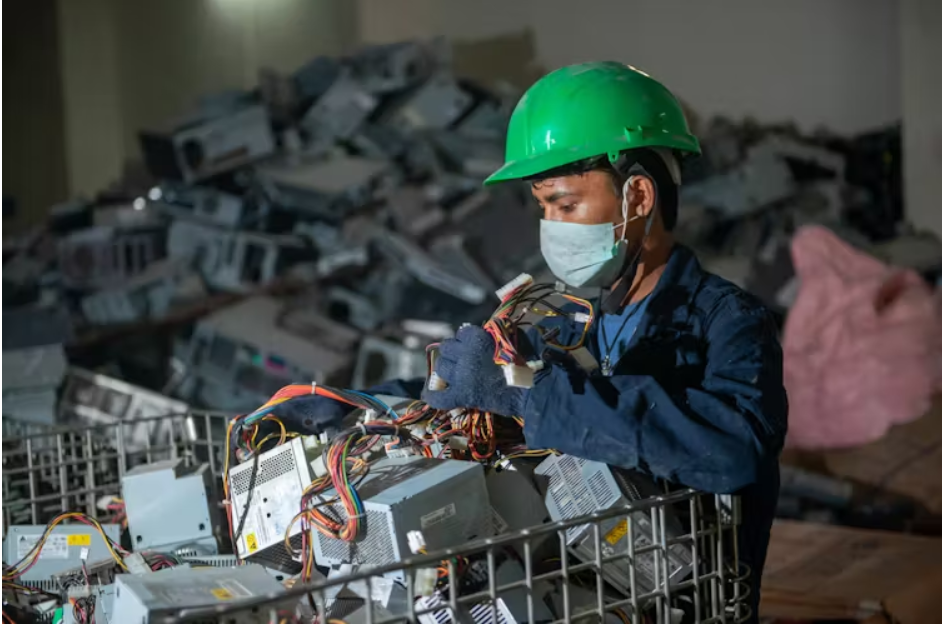 AI làm tăng rác thải điện tử