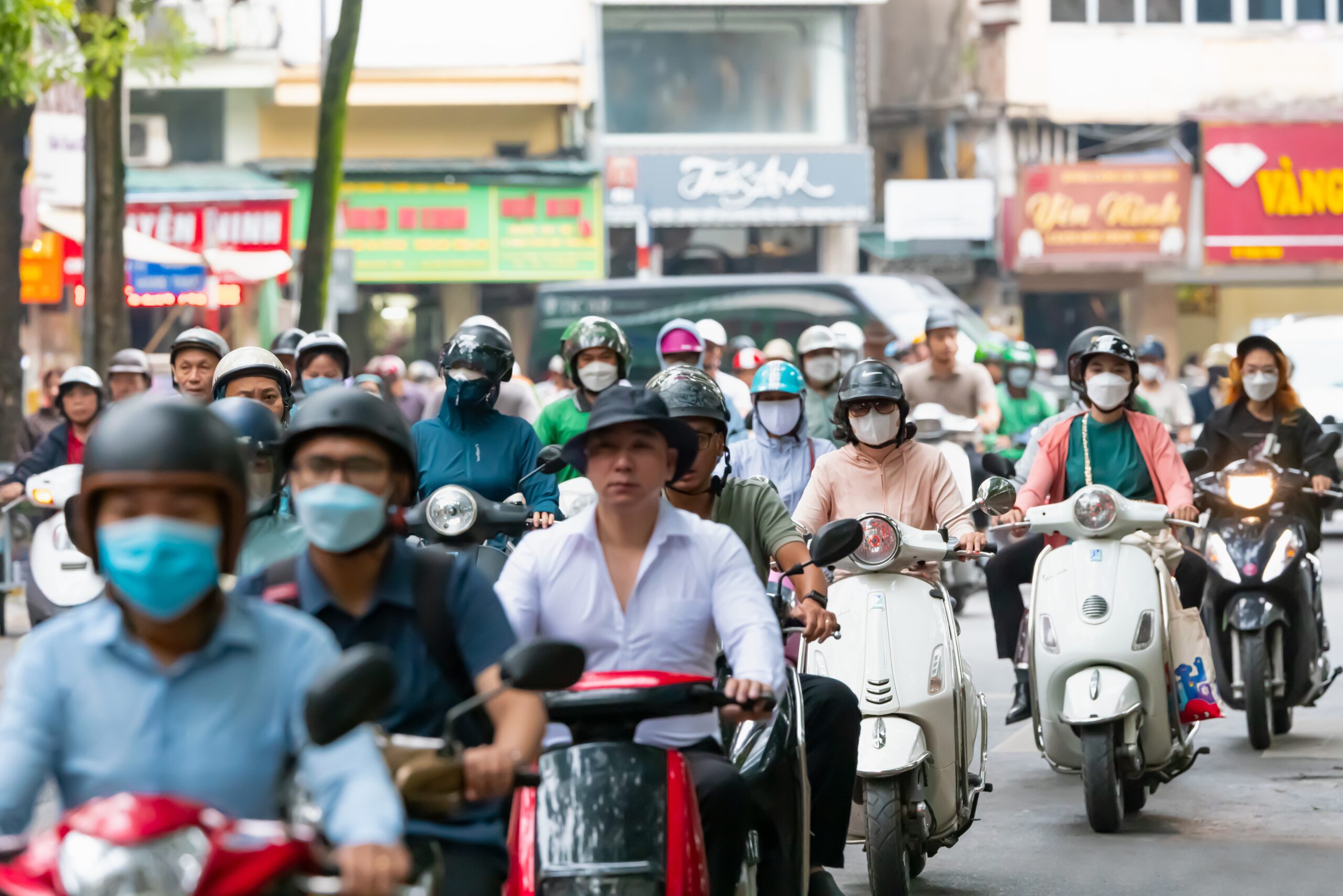 Hạn chế xe cá nhân trong điều kiện nào?
