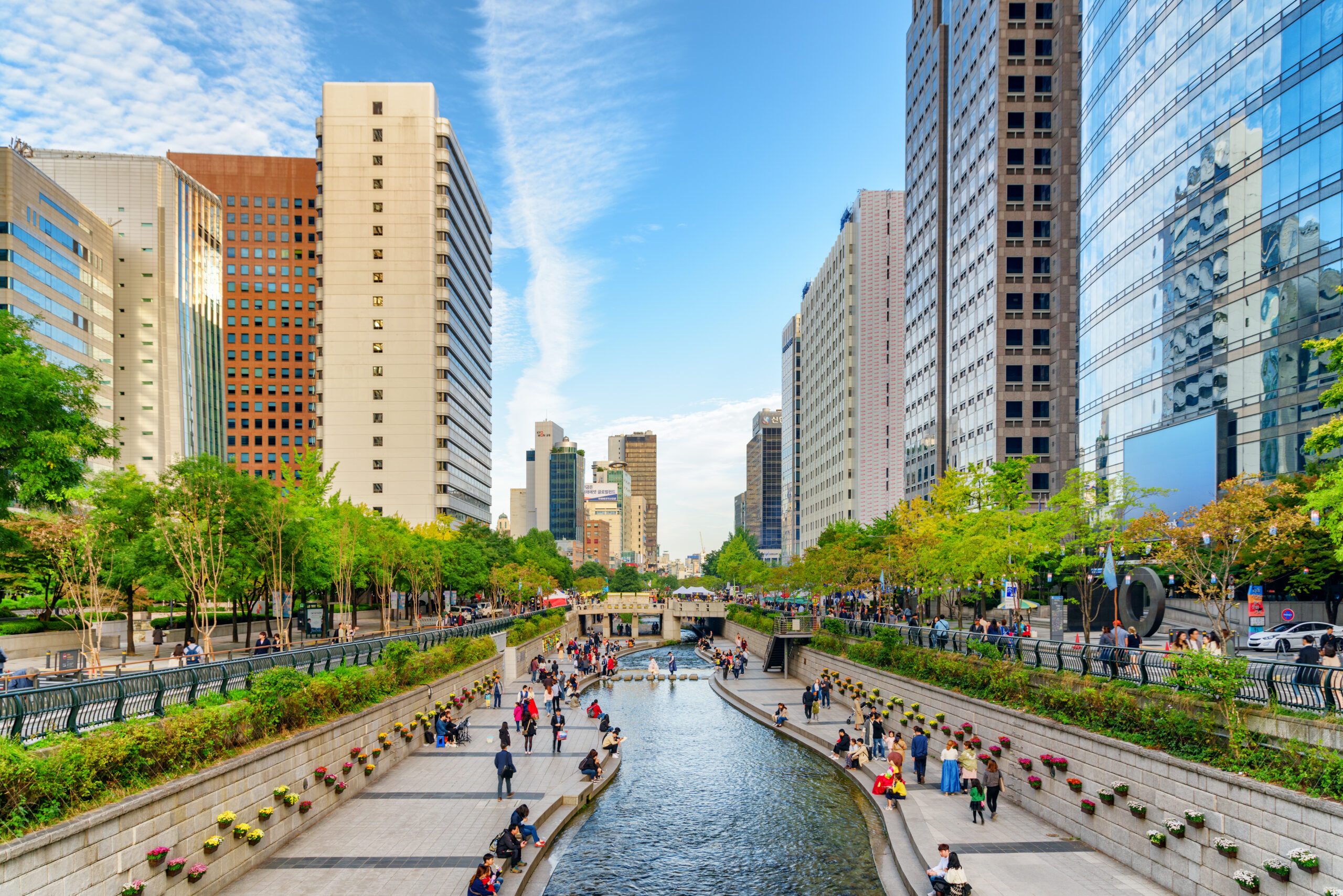 Bài học từ dự án phục hồi suối Cheonggyecheon