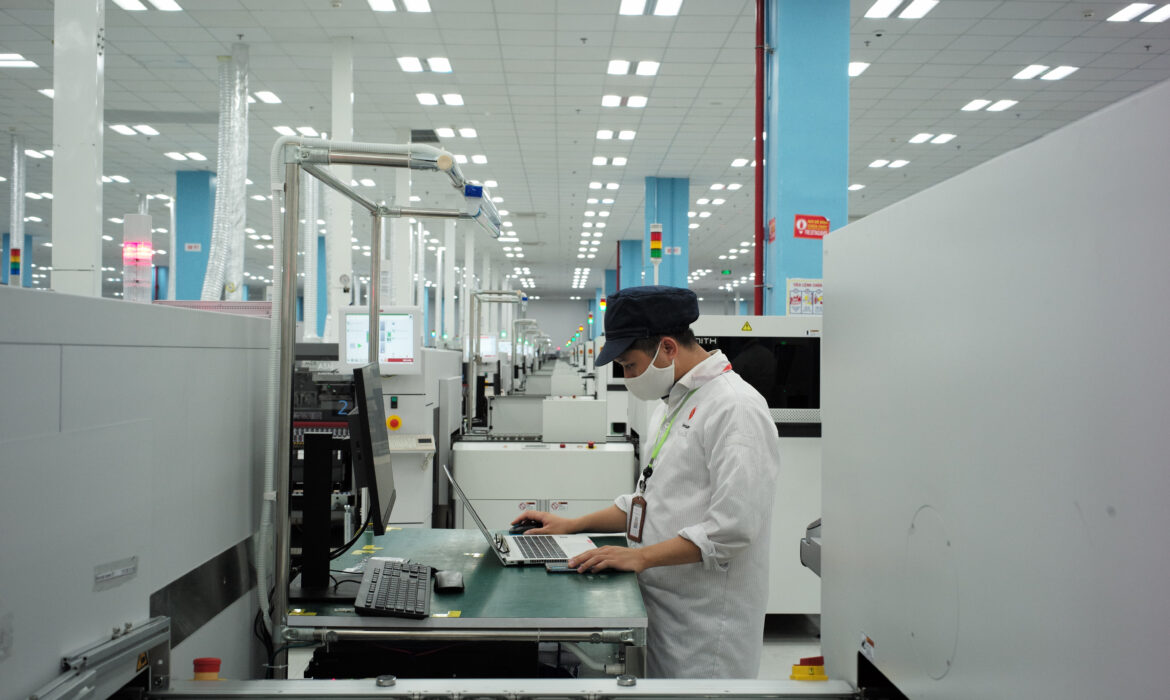 FDI trong kỷ nguyên “vươn mình” của Việt Nam FDI trong kỷ nguyên “vươn mình” của Việt Nam