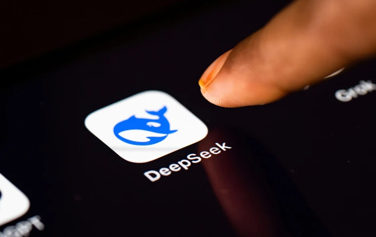 Bí mật của mô hình AI DeepSeek AI trong bài báo bước ngoặt