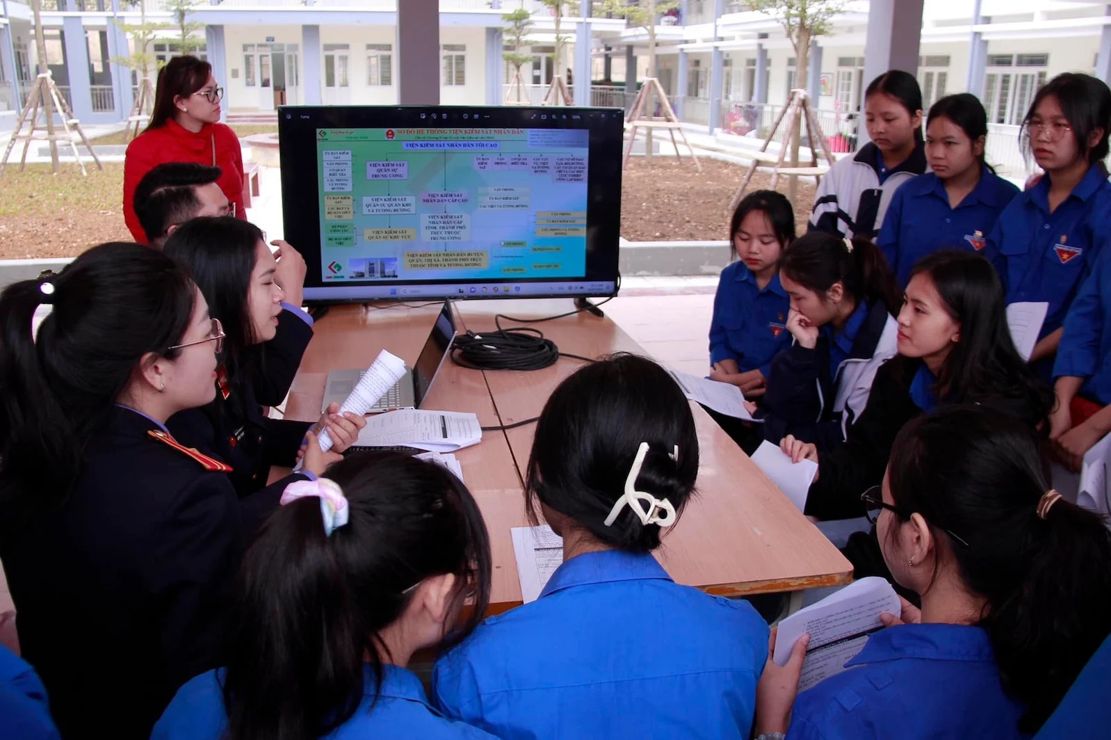 “Gánh nặng kép” về dinh dưỡng ở học sinh vùng núi phía Bắc